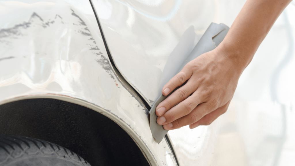 How to Remove Paint Transfer From Your Car's Exterior